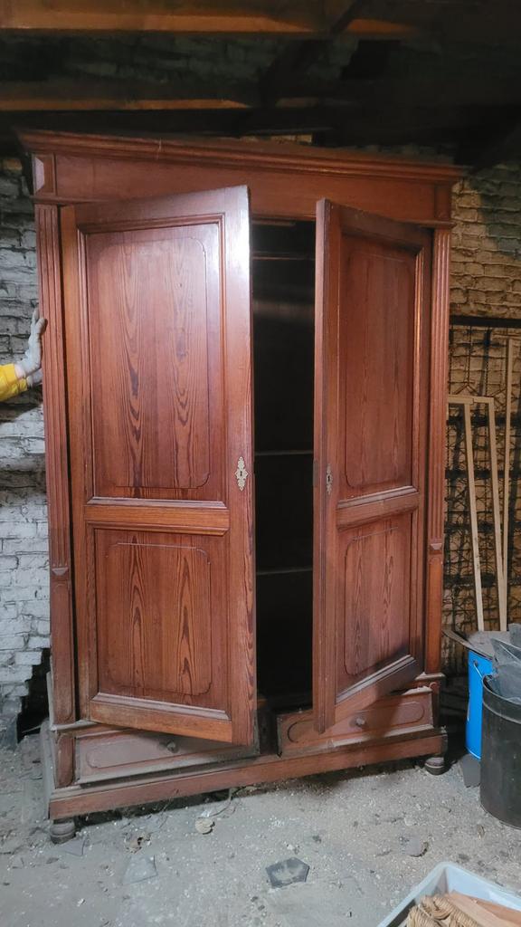 Armoire en pitchpin, Enlèvement ou Envoi, Utilisé