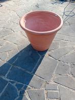 Grand pot extérieur, Enlèvement