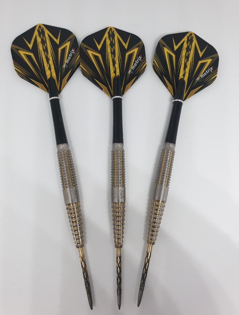Darts pijlen Bull's Stinger 90% - 23 gram, Sport en Fitness, Darts, Ophalen of Verzenden, Gebruikt, Pijlen