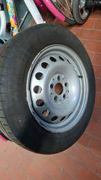 Reservewiel 205/60/16, Ophalen