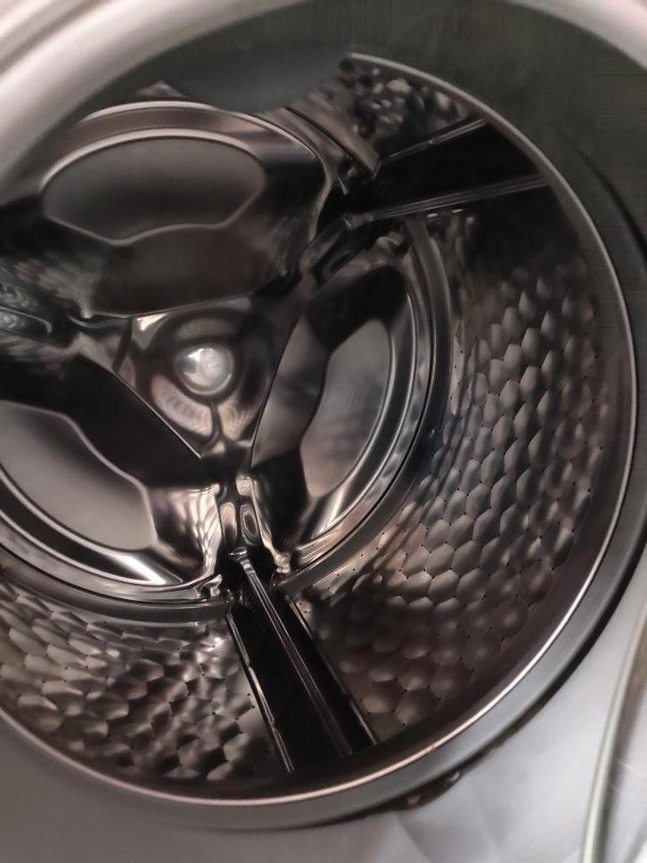 Miele wasmachine, Elektronische apparatuur, Wasmachines, Gebruikt, Voorlader, 6 tot 8 kg, 85 tot 90 cm, 1200 tot 1600 toeren, Energieklasse A of zuiniger