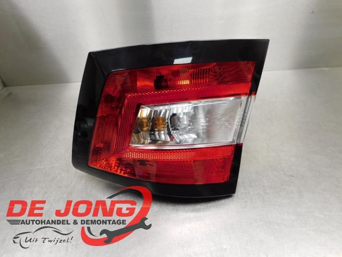 Achterlicht rechts van een Skoda Fabia, Auto-onderdelen, Verlichting, Skoda, Gebruikt, 3 maanden garantie, Ophalen of Verzenden
