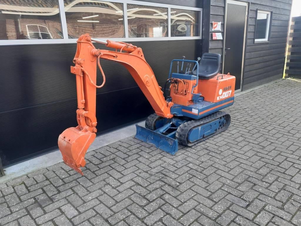 Kubota KH 007 minigraver, Excavatrice