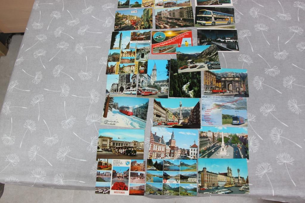 25 cartes postales sur le train, le tram et le bus, Collections, Trains & Trams, Enlèvement ou Envoi, Utilisé, Autres, Carte ou Gravure