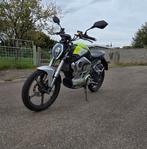 Moto full électrique 80kmh max je cherche voiture, Autos, Achat, Autre, Particulier, A3