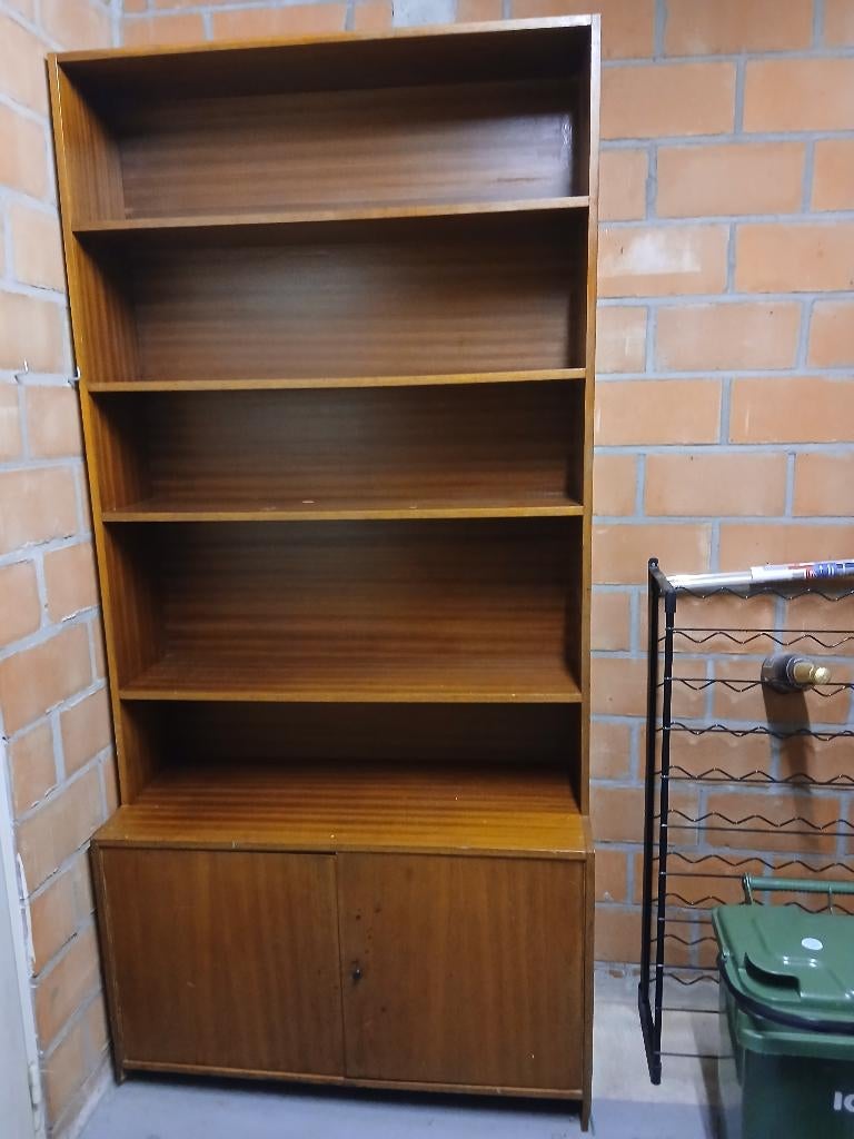 Buffet haut, années 1960, Maison & Meubles, Armoires | Buffets, Utilisé, 200 cm ou plus, 50 à 100 cm, 25 à 50 cm, Avec porte(s)