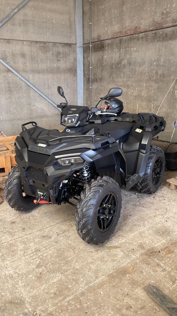 Polaris Sportsman 570 Black edition, Motos, Quads & Trikes, 12 à 35 kW, 1 cylindre, Enlèvement