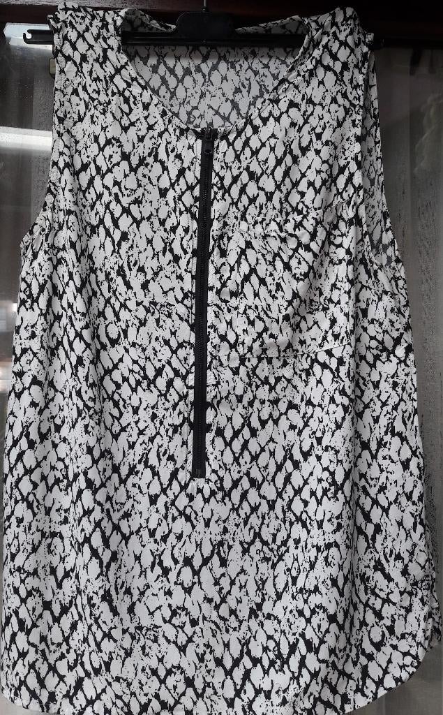 Blouse/top maat M van Vila Clothes, Kleding | Dames, Topjes, Maat 38/40 (M), Ophalen of Verzenden, Zo goed als nieuw, Zonder mouw