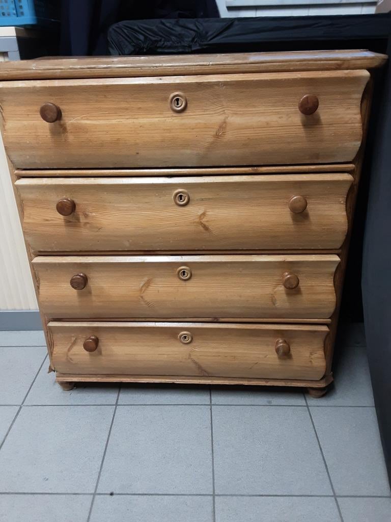 Oudgrenen ladenkast, Ophalen