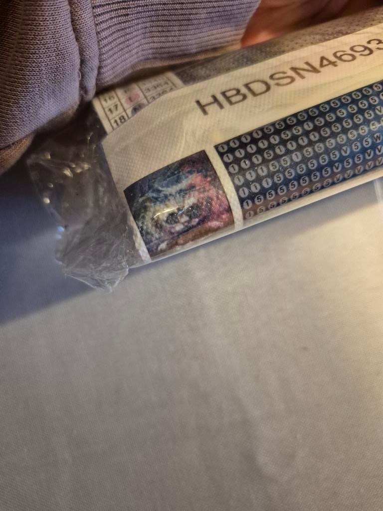 Peinture diamant, Neuf