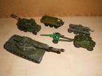 oude leger voertuigen en een leopard tank en kanon, Ophalen of Verzenden, Gebruikt, Bus of Vrachtwagen, Dinky Toys