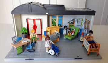 Playmobil Meeneem ziekenhuisje 5953 beschikbaar voor biedingen