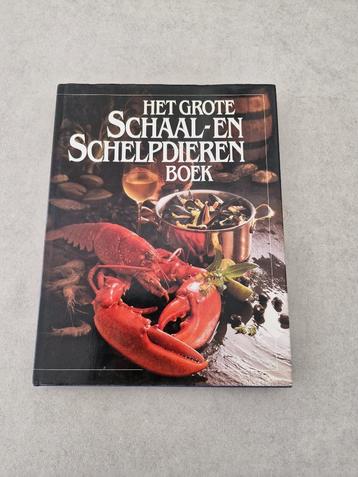 Het grote schaal- en schelpdierenboek beschikbaar voor biedingen