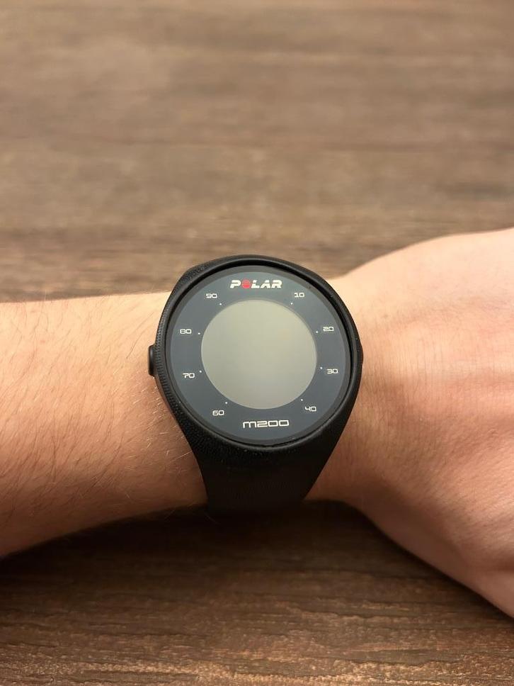 Polar sporthorloge Cardio GPS M200 - Zwart, Handtassen en Accessoires, Sporthorloges, Zo goed als nieuw, Zwart, Afstand, Calorieverbanding