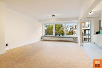 Appartement te koop in Roeselare, 2 slpks beschikbaar voor biedingen