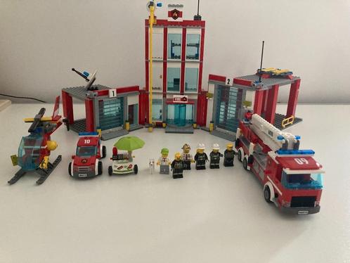 Lego 60110 brandweerkazerne, Enfants & Bébés, Jouets | Duplo & Lego, Comme neuf, Lego, Ensemble complet, Enlèvement ou Envoi