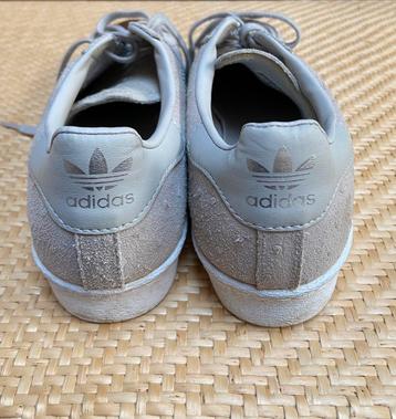 Adidas sneakers maat 40- 40,5 beschikbaar voor biedingen