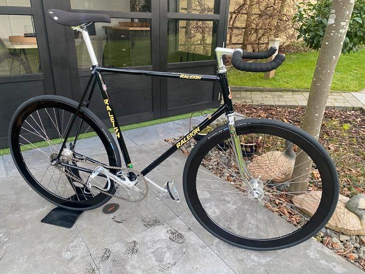 Mid 80’er jaren Raleigh (Fixie Fixed Gear Vast verzet look), Fietsen en Brommers, Fietsen | Oldtimers, 55 tot 59 cm, Jaren '60 of nieuwer