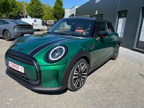 Mini Cooper Maximized 2023 FULL  19000km BTW wagen, Auto's, Mini, Bedrijf, Cooper, ABS, Achteruitrijcamera, Adaptieve lichten