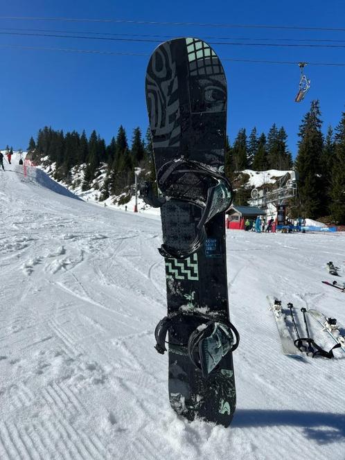 Bijna nieuw compleet snowboardpakket — Burton + Vans + ta, Sport en Fitness, Snowboarden, Zo goed als nieuw, Board, Ophalen