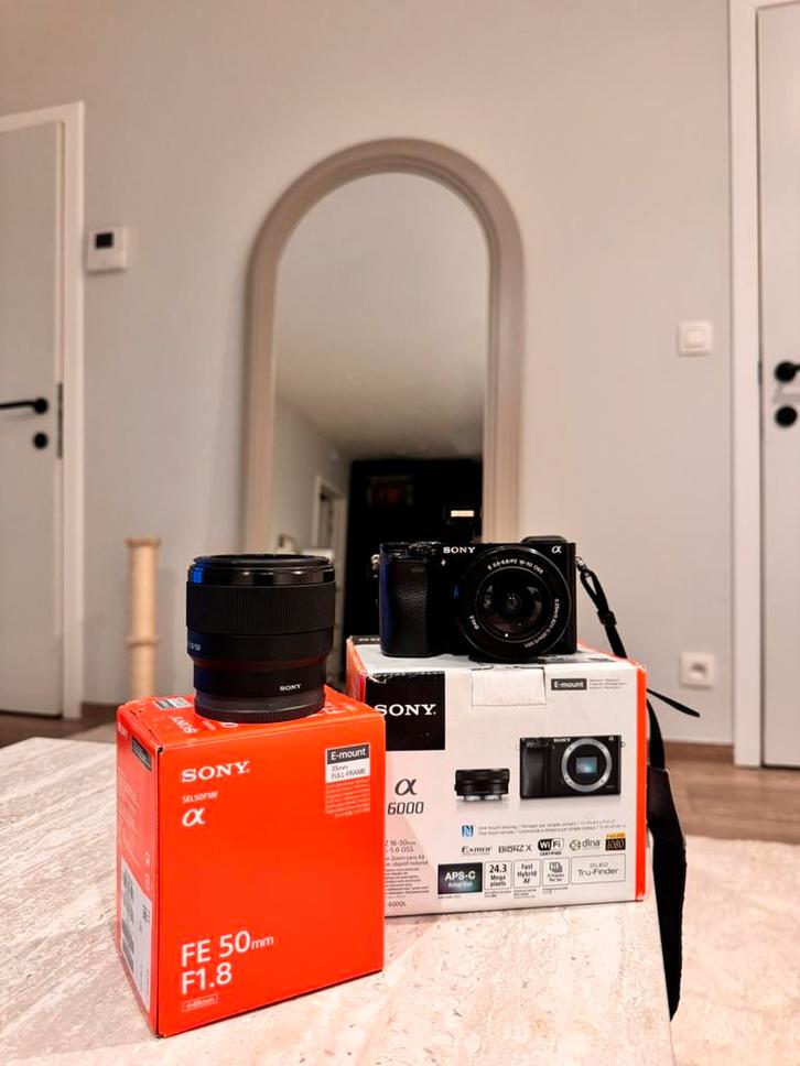 Ensemble complet Sony A6000 + objectif TOP Prime !, TV, Hi-fi & Vidéo, Appareils photo numériques, Sony, Enlèvement ou Envoi
