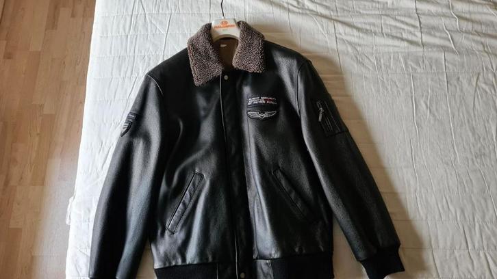 Blouson veste en cuir- Style aviateur - taille 54, Vêtements | Hommes, Pulls & Vestes, Comme neuf, Taille 52/54 (L), Noir, Enlèvement