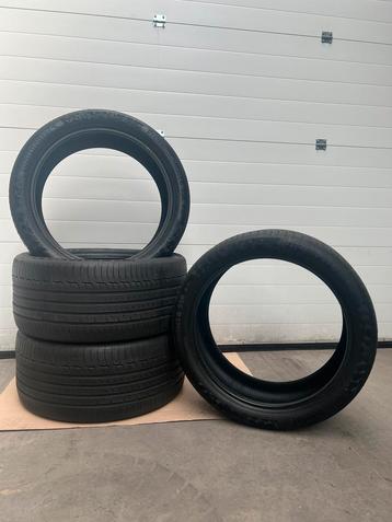 Banden breedset Continental 275/40R22 x 315/35R22 beschikbaar voor biedingen