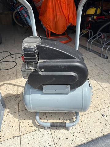 10liter compressor beschikbaar voor biedingen