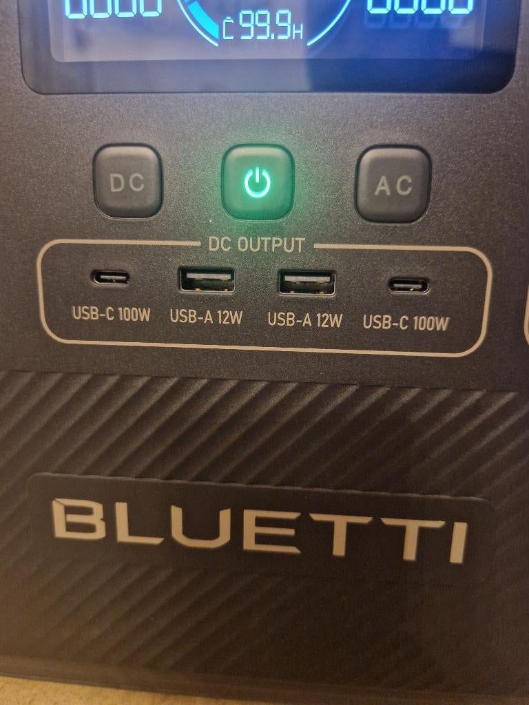 Nieuw in doos! Bluetti AC70 powerstation, Diversen, Overige Diversen, Nieuw, Ophalen