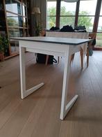 Bureautje(gratis), Huis en Inrichting, Bureaus, Ophalen, Zo goed als nieuw, Bureau