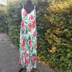 Nieuwe lange jurk maat S van LolaLiza, Vêtements | Femmes, Robes, Enlèvement