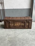 Oude ijzeren Munitiebox of “AMMO CAN”, Ophalen