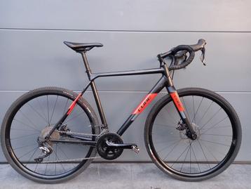 Cube crossrace beschikbaar voor biedingen