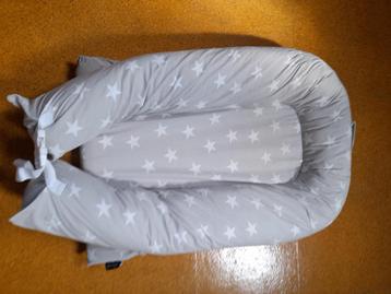 Babynest beschikbaar voor biedingen