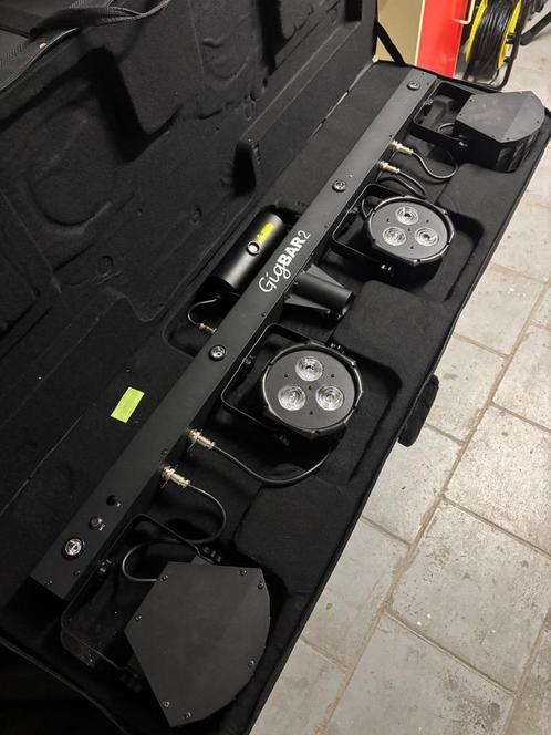 Update: CHAUVET GigBAR 2 – (225€ richtprijs, bieden mag, Muziek en Instrumenten, Licht en Laser, Gebruikt, Licht, Geluidgestuurd