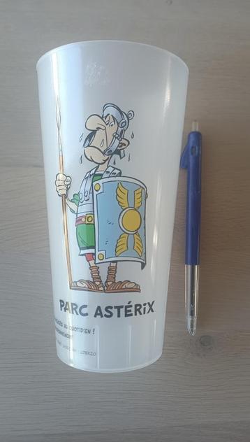 Gobelet recyclable Astérix 2023 Parc Astérix disponible aux enchères