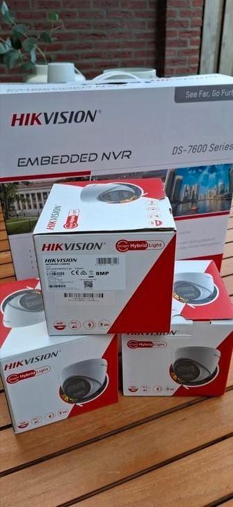 Hikvision DS-7616NI-Q2/16P NVR met 3x Hikvision 8MP Camera, Enlèvement ou Envoi, Neuf, Caméra extérieure