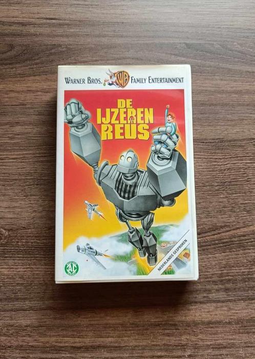 VHS - De ijzeren reus - Nederlands - Warner Bros - €3, CD & DVD, VHS | Film, Utilisé, En néerlandais, Tous les âges, Enlèvement ou Envoi