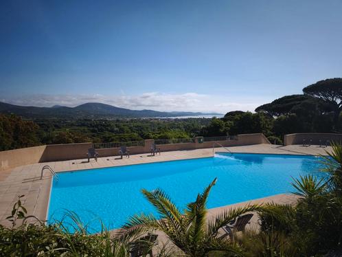 Coquet avec jardin climatisé piscine clôturé parking wifi, Vakantie, Vakantie | Aanbiedingen en Last minute