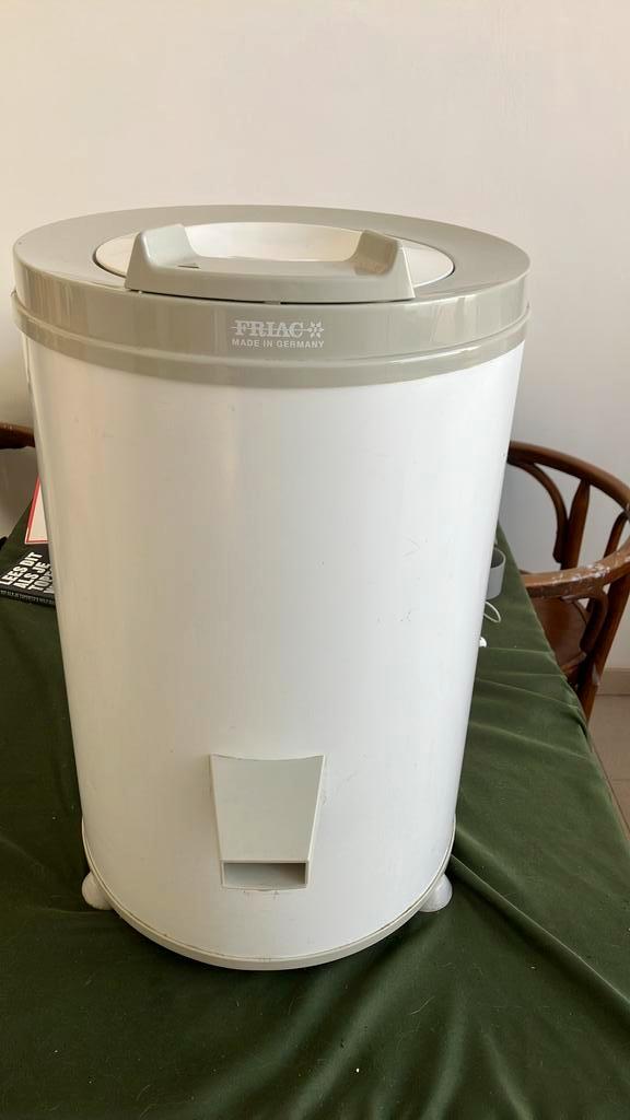 Droogzwierder, Elektronische apparatuur, Droogkasten, Gebruikt, Overige typen, Bovenlader, Minder dan 4 kg, Minder dan 85 cm, Ophalen