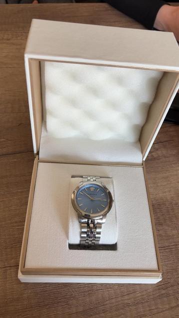 Versace herenhorloge beschikbaar voor biedingen