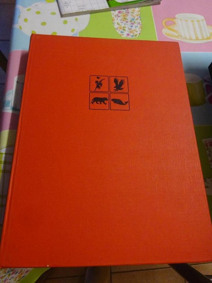 boek de natuur (allerlei), Boeken, Natuur, Zo goed als nieuw, Natuur algemeen, Ophalen