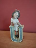 Lladro Schoolgirl U, Ophalen of Verzenden