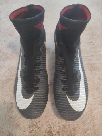 Nike Superfly voetbalschoenen met sok maat 42, ijzeren noppe beschikbaar voor biedingen