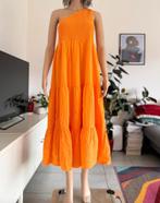 Beautiful orange one-shoulder dress (size M/L), Kleding | Dames, Jurken, Maat 38/40 (M), Oranje, Ophalen of Verzenden, Zo goed als nieuw