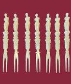 Cocktailprikkers(24) met figuur van dame., Ophalen of Verzenden