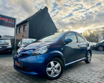 Toyota aygo  1.0i VVTi   115000 km  AUTOMAAT   GARANTIE beschikbaar voor biedingen