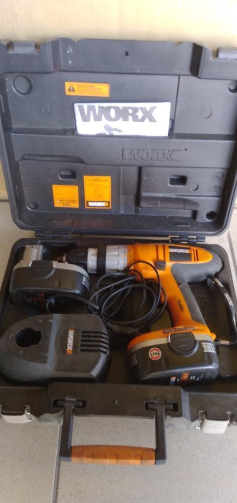 WORX-schroevendraaier met koffer, oplader en 2 batterijen, Doe-het-zelf en Bouw, Gereedschap | Boormachines, Boormachine, Ophalen of Verzenden