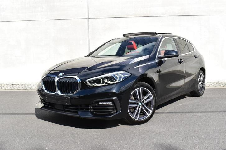 BMW 118 dA Sport* Pano - Rood leer, Auto's, BMW, Bedrijf, Te koop, 1 Reeks, Android Auto, Apple Carplay, Bluetooth, Bochtverlichting