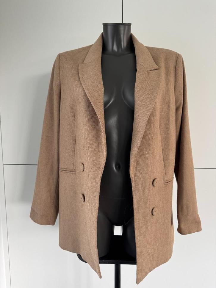 Blazer (44) van Xandres, Kleding | Dames, Jasjes, Kostuums en Pakken, Zo goed als nieuw, Jasje, Maat 42/44 (L), Beige, Verzenden
